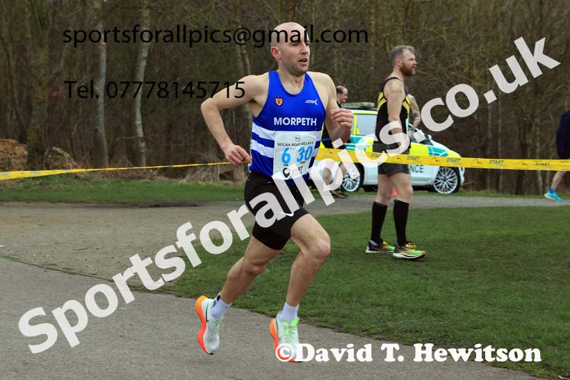 Senior and Veteran Men in the 2024 NECAA Road Relays Champs., Hetton Lyons Country Park, Hetton le Hole, County Durham. Photo: David T. Hewitson/Sports for All Pics